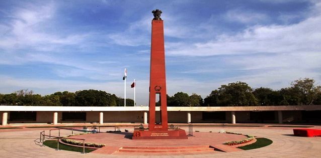 Spats underline need for a policy on war memorials and ceremonials